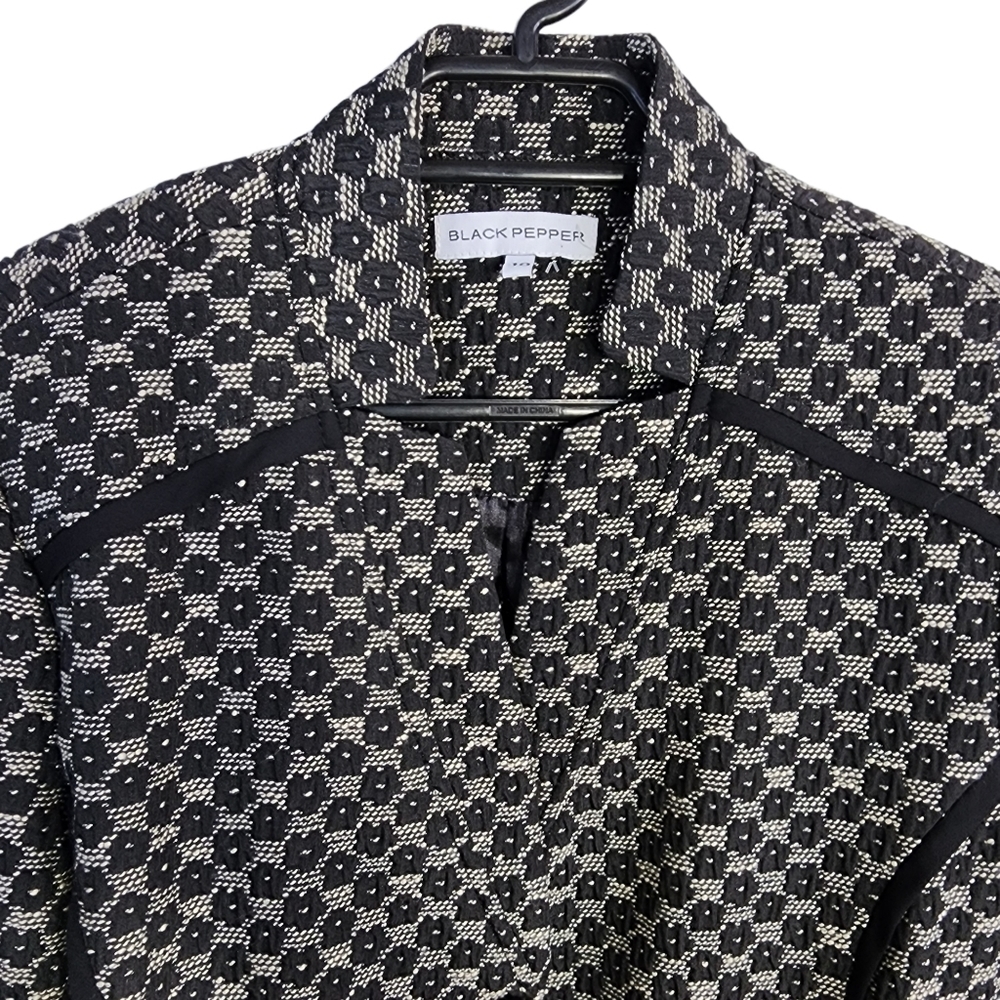 BLACK PEPPER winter jacket size 10 black white warm short bomber blazer - Picture 9 of 13